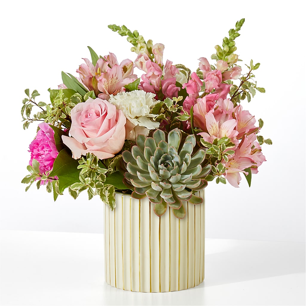 Magenta Musings Bouquet – POPPIES & PAISLEY FLORAL, Mulino OR