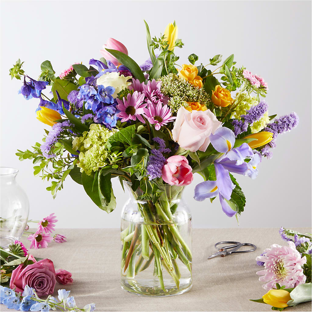 Pastel Tradition - A Florist Original – POPPIES & PAISLEY FLORAL, Mulino OR