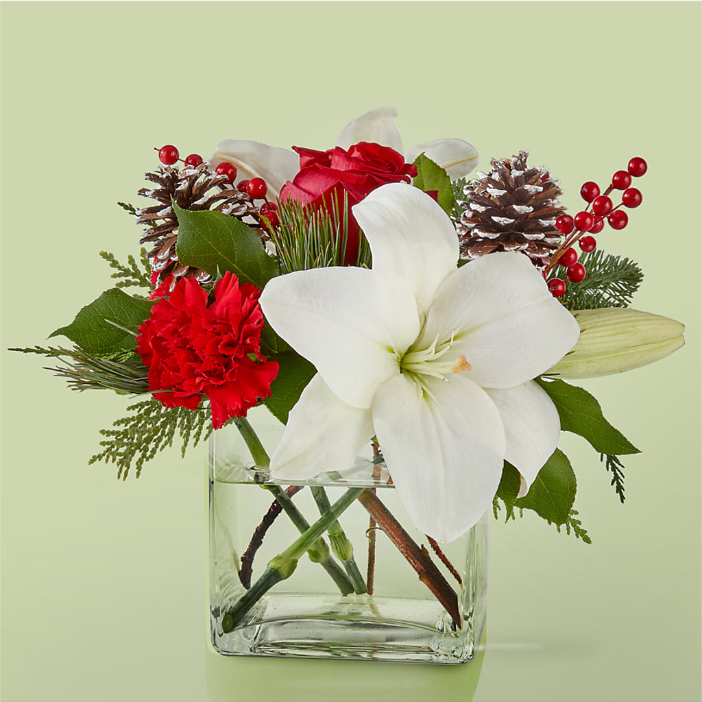 Glistening Icicles Bouquet – POPPIES & PAISLEY FLORAL, Mulino OR