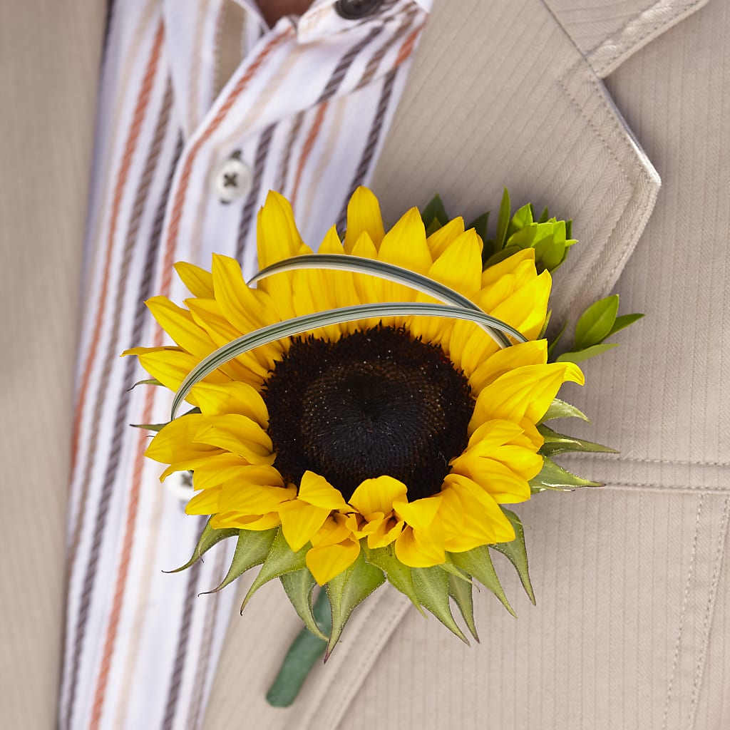 Free Spirit Boutonniere – POPPIES & PAISLEY FLORAL, Mulino OR