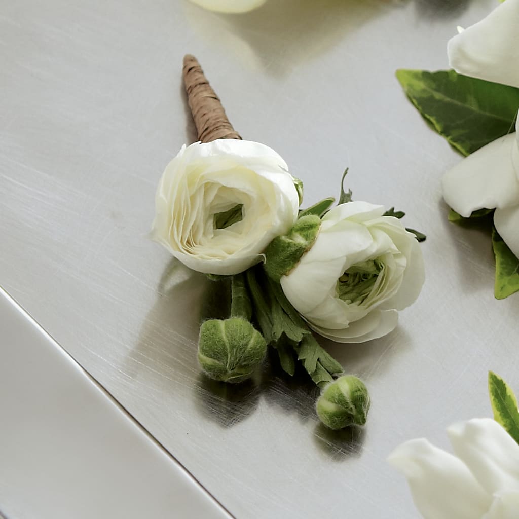 White Ranunculus Boutonniere – POPPIES & PAISLEY FLORAL, Mulino OR